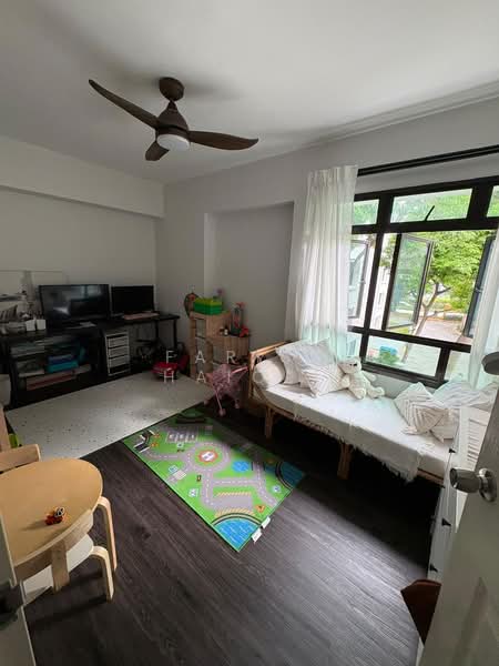 655 Senja Road, 655 Senja Road, 3 Bedrooms, 1,194 sqft, HDB Flat For Sale, by Fariss Haiqel, 500108512 - Bedroom - PropertyGuru.com.sg