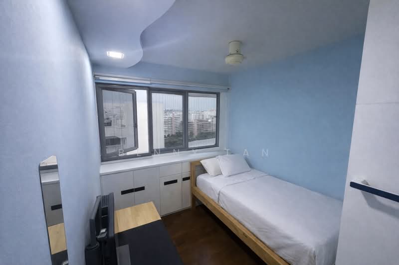 Arc at Tampines, 21 Tampines Avenue 8, 3 Bedrooms, 958 sqft, Executive Condominium For Sale, by Benny Tan, 500108516 - Bedroom - PropertyGuru.com.sg