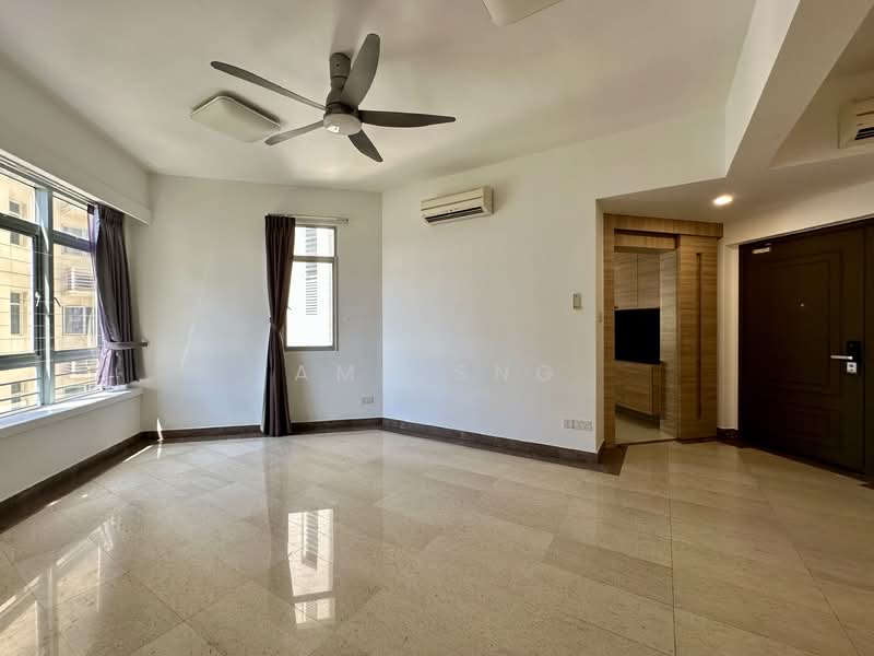 The Makena, 121 Meyer Road, 3 Bedrooms, 1,152 sqft, Condominium For Rent, by Amy Sng, 500108520 - Living Room - PropertyGuru.com.sg