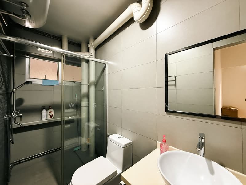 531 Pasir Ris Drive 1, 531 Pasir Ris Drive 1, 4 Bedrooms, 1,582 sqft, HDB Flat For Sale, by Wesley Lim, 500108526 - Common Bath (lv 2) - PropertyGuru.com.sg