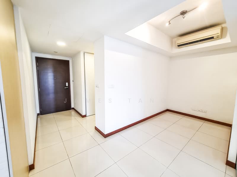 The Sail @ Marina Bay, 6 Marina Boulevard, 2 Bedrooms, 883 sqft, Condominium For Sale, by James Tang, 500108527 - Entrance - PropertyGuru.com.sg