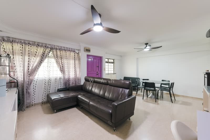 757 Woodlands Avenue 4, 757 Woodlands Avenue 4, 3 Bedrooms, 1,109 sqft, HDB Flat For Sale, by Kua WanTing, 500108539 - Living Room - PropertyGuru.com.sg