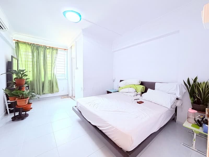 903 Jurong West Street 91, 903 Jurong West Street 91, 4 Bedrooms, 1,313 sqft, HDB Flat For Sale, by James Yeo, 500108553 - Bedroom - PropertyGuru.com.sg