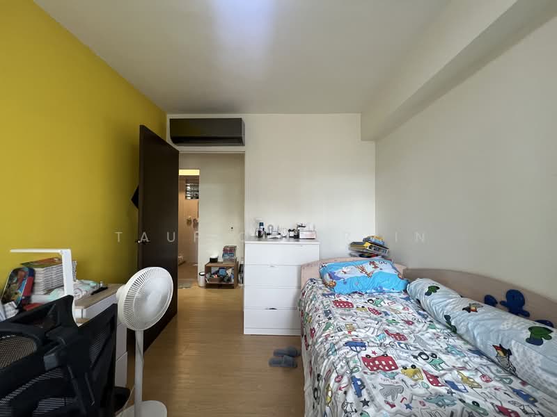 524B Costa Ris, 524B Pasir Ris Street 51, 3 Bedrooms, 1,001 sqft, HDB Flat For Sale, by Taufiq Corvin, 500108556 - Bedroom - PropertyGuru.com.sg