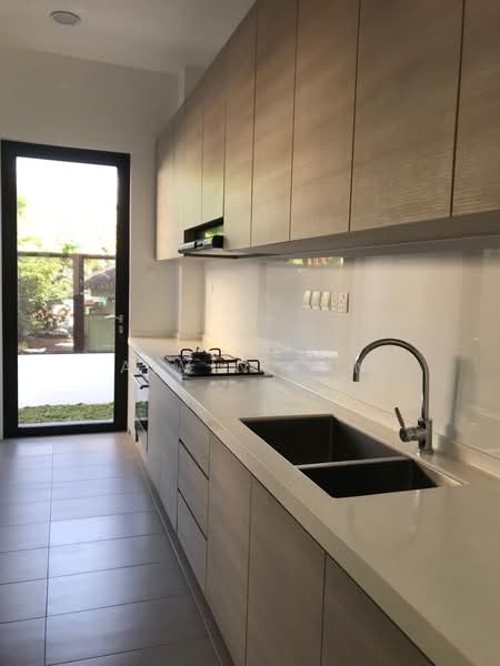3 Storey semi d with lift and pool for rent, LORONG MARZUKI, 5 Bedrooms, 5,069 sqft, Semi-Detached House For Rent, by Alvin Tan, 500108561 - Kitchen - PropertyGuru.com.sg