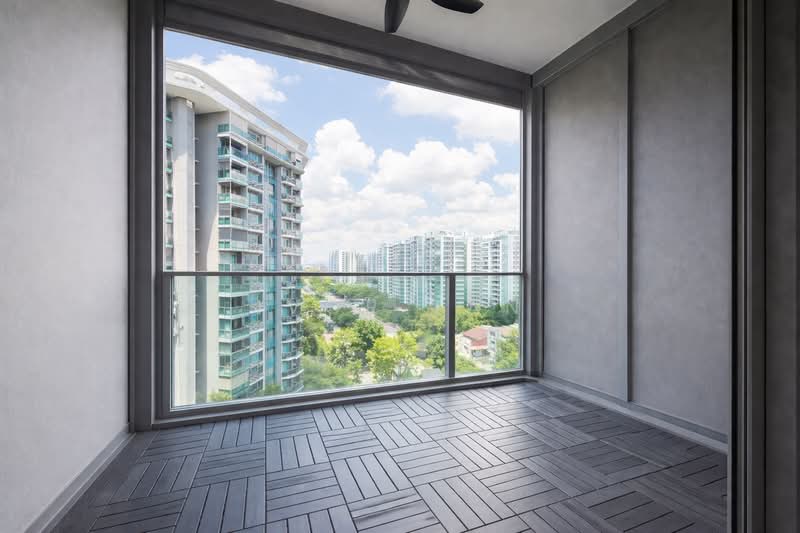 Stars of Kovan, 984 Upper Serangoon Road, 2 Bedrooms, 732 sqft, Condominium For Sale, by Ivor Tan, 500108570 - Balcony - PropertyGuru.com.sg