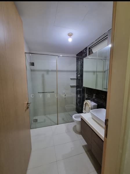 Skies Miltonia, 21 Miltonia Close, 3 Bedrooms, 1,076 sqft, Condominium For Rent, by Cyrus Kee, 500108574 - Bathroom - PropertyGuru.com.sg