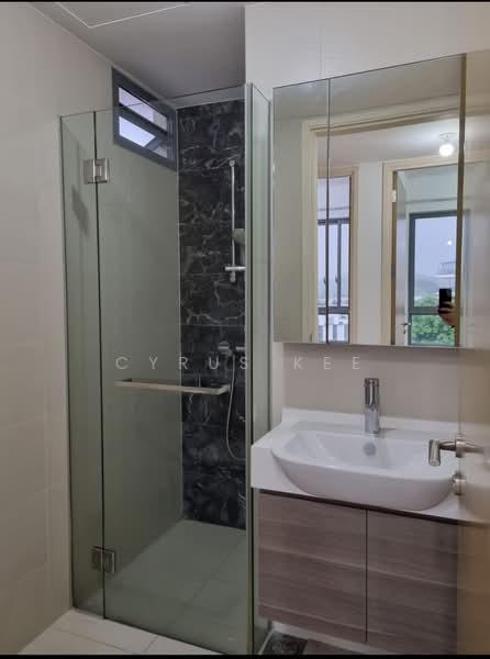 Skies Miltonia, 21 Miltonia Close, 3 Bedrooms, 1,076 sqft, Condominium For Rent, by Cyrus Kee, 500108574 - Bathroom - PropertyGuru.com.sg