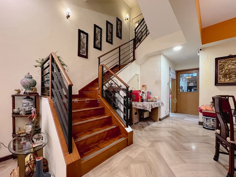 Chuan Villas, Chuan Close, 5 Bedrooms, 2,900 sqft, Terraced House For Sale, by Grace Cheong, 500108581 - Staircase - PropertyGuru.com.sg