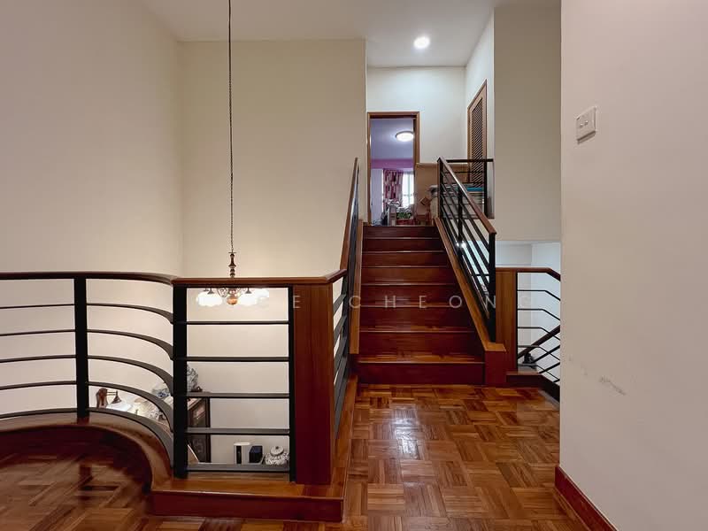 Chuan Villas, Chuan Close, 5 Bedrooms, 2,900 sqft, Terraced House For Sale, by Grace Cheong, 500108581 - Staircase to Bedroom 4 - PropertyGuru.com.sg