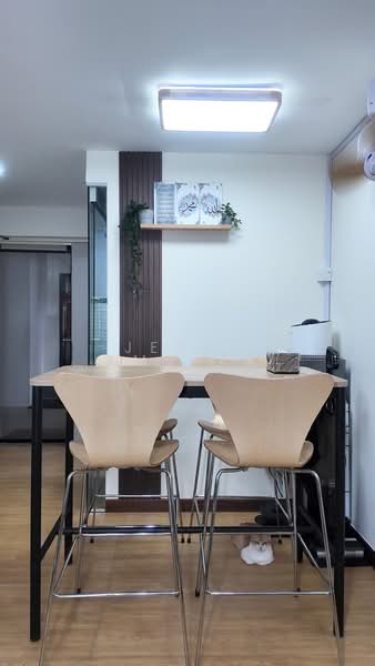 424A Yishun Avenue 11, 424A Yishun Avenue 11, 2 Bedrooms, 721 sqft, HDB Flat For Sale, by Jerez Amsyar, 500108585 - PropertyGuru.com.sg