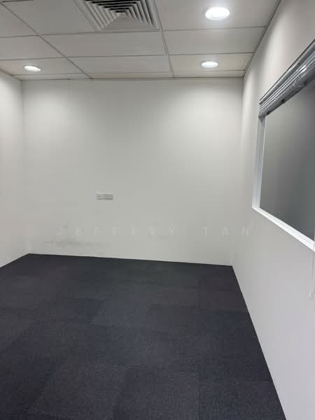 1 toh tuck link, , 1,800 sqft, Light Industrial (B1) For Rent, by Jeffery Tan, 500108588 - Interior - CommercialGuru.com.sg