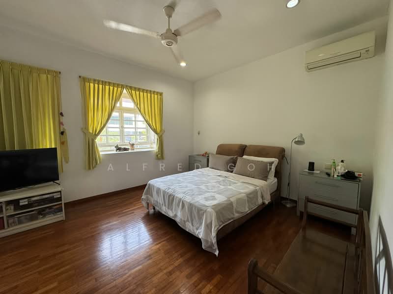 Sunset Way, Sunset Way, 5 Bedrooms, 3,500 sqft, Corner Terrace For Sale, by Alfred Goh, 500108602 - Bedroom - PropertyGuru.com.sg