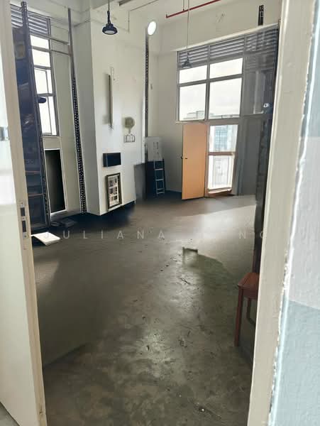 LW Technocentre, 31 Toh Guan Road East, 1,324 sqft, Factory / Workshop (B2) For Sale, by Juliana Wong, 500108603 - Interior - CommercialGuru.com.sg