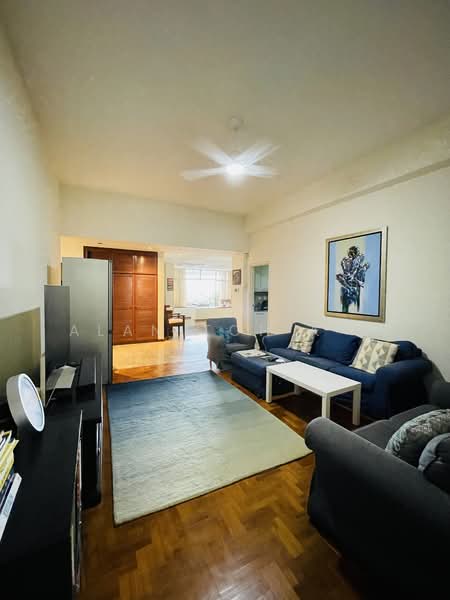 Regency Park, 3 Nathan Road, 4 Bedrooms, 3,649 sqft, Condominium For Rent, by Alan Toh K S, 500108612 - Living Room - PropertyGuru.com.sg