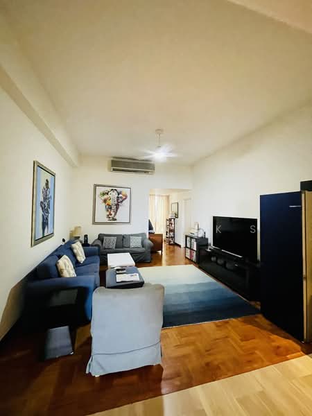 Regency Park, 3 Nathan Road, 4 Bedrooms, 3,649 sqft, Condominium For Rent, by Alan Toh K S, 500108612 - Living Room - PropertyGuru.com.sg