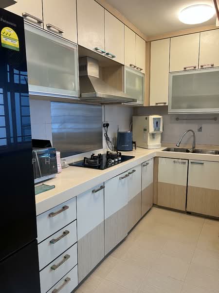 3B Upper Boon Keng Road, 3B Upper Boon Keng Road, 3 Bedrooms, 969 sqft, HDB Flat For Sale, by Phyllis Ngam, 500108615 - Kitchen - PropertyGuru.com.sg