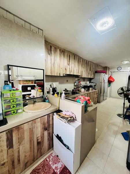 34 Marsiling Drive, 34 Marsiling Drive, 3 Bedrooms, 1,055 sqft, HDB Flat For Sale, by Emily Goh, 500108627 - Kitchen - PropertyGuru.com.sg