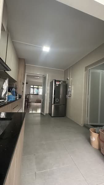 667 Choa Chu Kang Crescent, 667 Choa Chu Kang Crescent, 3 Bedrooms, 103 sqft, HDB Flat For Sale, by Kelvin Yeo, 500108630 - Kitchen - PropertyGuru.com.sg
