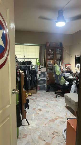 176 Bukit Batok West Avenue 8, 176 Bukit Batok West Avenue 8, 3 Bedrooms, 1,184 sqft, HDB Flat For Sale, by Doreen Heng, 500108636 - Study - PropertyGuru.com.sg