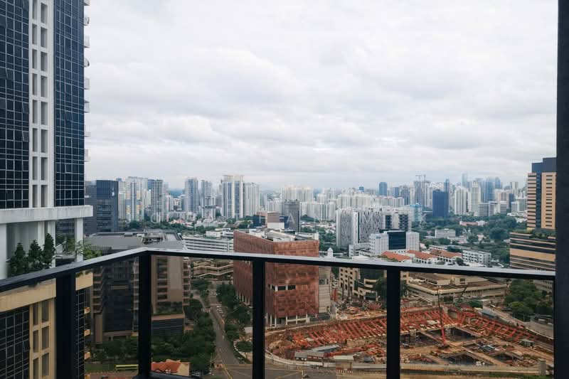 Sky Everton, 50 Everton Road, 3 Bedrooms, 915 sqft, Condominium For Sale, by Jonathan Mak, 500108637 - Balcony View - PropertyGuru.com.sg