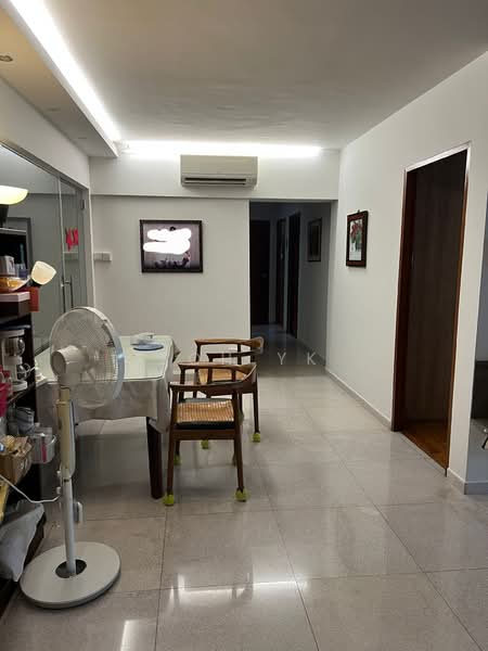 662 Choa Chu Kang Crescent, 662 Choa Chu Kang Crescent, Room Rental, 250 sqft, HDB Flat For Rent, by Soh YK, 500108640 - Dining Room - PropertyGuru.com.sg