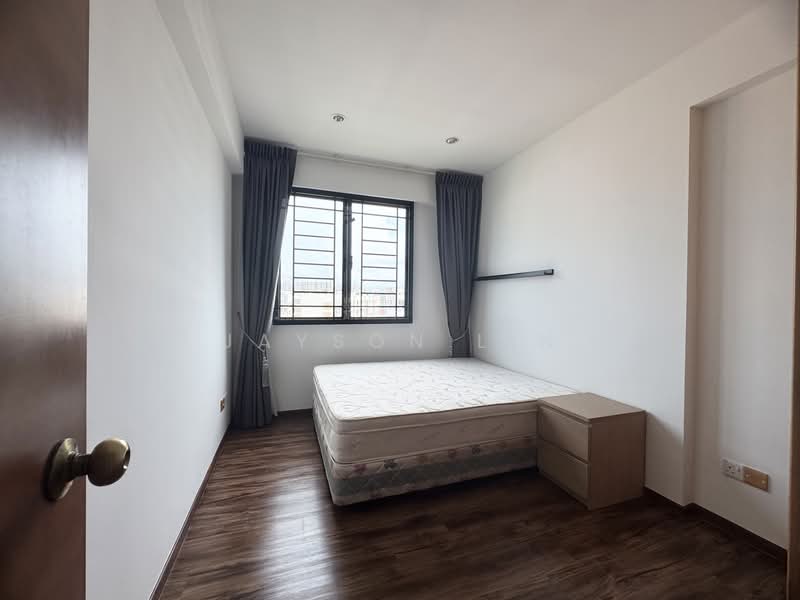 Central Grove, 1 Geylang East Avenue 1, 3 Bedrooms, 1,184 sqft, Condominium For Rent, by Jayson Lin, 500108650 - Bedroom - PropertyGuru.com.sg