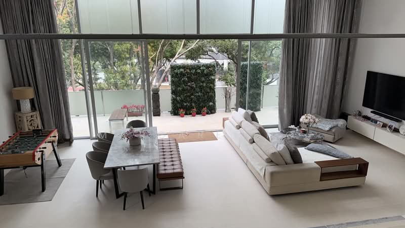 Braddell Heights Estate, Chiltern Drive, 5 Bedrooms, 7,106 sqft, Bungalow House For Rent, by Margaret Ng, 500108651 - Living Room - PropertyGuru.com.sg