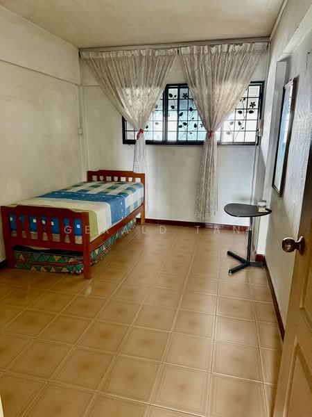104 Jalan Rajah, 104 Jalan Rajah, 3 Bedrooms, 1,108 sqft, HDB Flat For Sale, by Gerald Tan, 500108654 - Bedroom 3 - PropertyGuru.com.sg