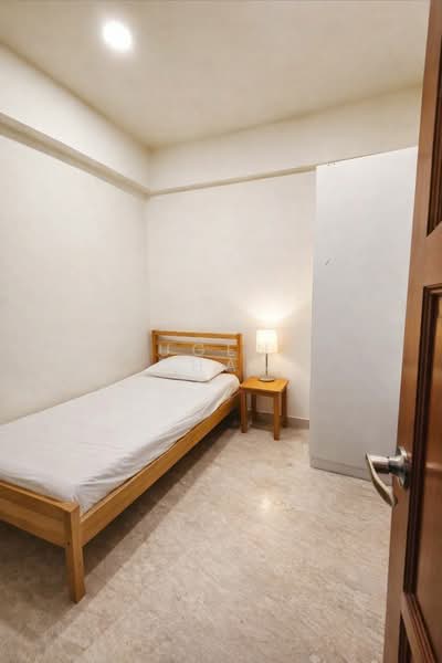 Clementi Park, 137 Sunset Way, 2 Bedrooms, 1,345 sqft, Condominium For Rent, by Eugene Chan, 500108655 - PropertyGuru.com.sg