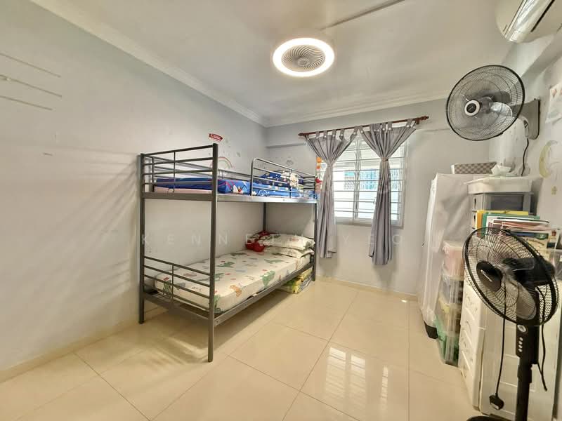 For Sale - 701 Yishun Avenue 5