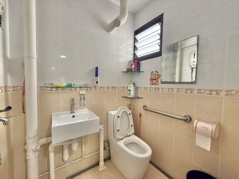 For Sale - 701 Yishun Avenue 5