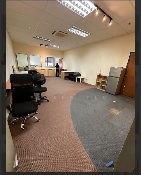 Ubi Techpark, 10 Ubi Crescent, 1,280 sqft, Light Industrial (B1) For Sale, by Aileen Yeo, 500108663 - Interior - CommercialGuru.com.sg