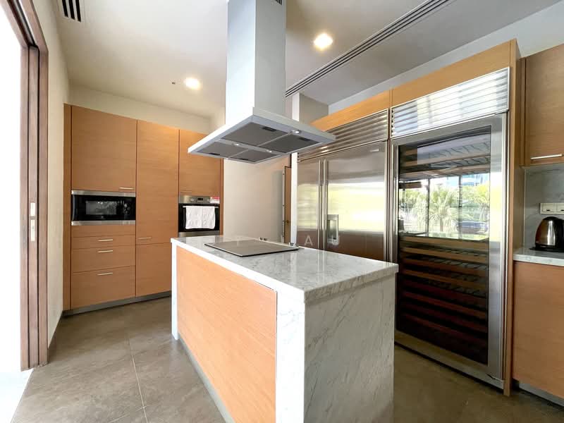 Coral Island, Ocean Drive, 4 Bedrooms, 8,730 sqft, Detached House For Sale, by CY Lau, 500108670 - Kitchen - PropertyGuru.com.sg