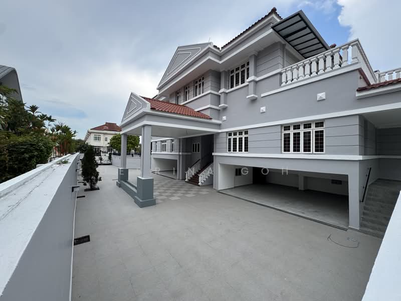 Wimborne Road Bungalow | 2-Storey + Basement | Mountbatten Estate, , 8 Bedrooms, 10,462 sqft, Bungalow House For Sale, by Desrina Goh, 500108678 - Exterior - PropertyGuru.com.sg
