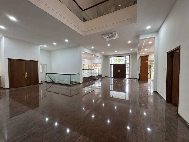 Wimborne Road Bungalow | 2-Storey + Basement | Mountbatten Estate, , 8 Bedrooms, 10,462 sqft, Bungalow House For Sale, by Desrina Goh, 500108678 - Interior - PropertyGuru.com.sg
