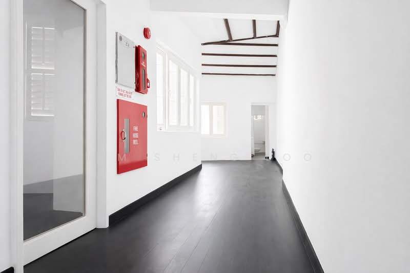 723 North Bridge Rd 2nd Storey Shophouse | Arab St | Haji Lane | Kampong Glam, , 1,501 sqft, Shop / Shophouse For Rent, by Lim Sheng Loo, 500108685 - Corridor - CommercialGuru.com.sg
