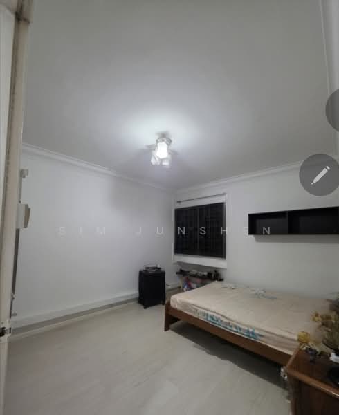 659 Woodlands Ring Road, 659 Woodlands Ring Road, 4 Bedrooms, 1,302 sqft, HDB Flat For Sale, by Sim Junshen, 500108713 - Bedroom - PropertyGuru.com.sg