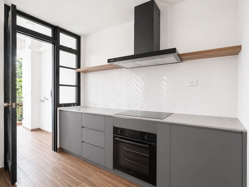 Pinetree Condo, 28 Balmoral park, 3 Bedrooms, 1,206 sqft, Condominium For Rent, by Lim Sheng Loo, 500108715 - Kitchen - PropertyGuru.com.sg