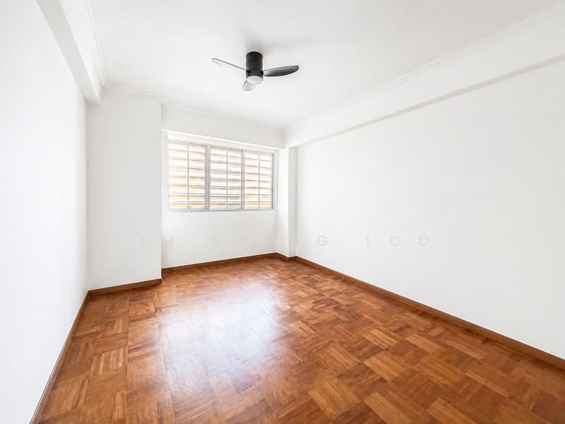 Pinetree Condo, 28 Balmoral park, 3 Bedrooms, 1,206 sqft, Condominium For Rent, by Lim Sheng Loo, 500108715 - Interior - PropertyGuru.com.sg