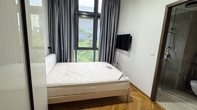 🔥 C.H.E.A.P 3BR IN PRIME D10, , 3 Bedrooms, 818 sqft, Apartment For Sale, by Dorothy Khong, 500108721 - Bedroom - PropertyGuru.com.sg