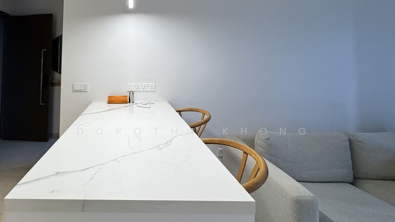 🔥 C.H.E.A.P 3BR IN PRIME D10, , 3 Bedrooms, 818 sqft, Apartment For Sale, by Dorothy Khong, 500108721 - Living Room - PropertyGuru.com.sg