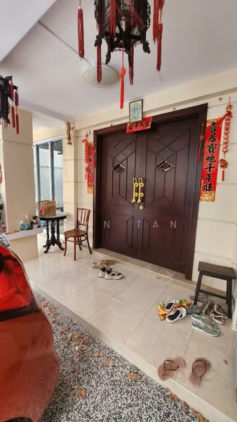 Limbok terrace, Limbok terrace, 6 Bedrooms, 3,900 sqft, Corner Terrace For Sale, by Yann Tan, 500108755 - Exterior - PropertyGuru.com.sg