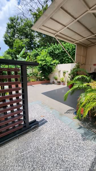 Limbok terrace, Limbok terrace, 6 Bedrooms, 3,900 sqft, Corner Terrace For Sale, by Yann Tan, 500108755 - Exterior - PropertyGuru.com.sg