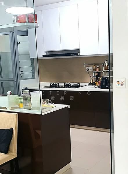 682B Edgedale Plains, 682B Edgedale Plains, 3 Bedrooms, 1,000 sqft, HDB Flat For Sale, by Aster Ng 黄碧霞, 500108767 - Kitchen - PropertyGuru.com.sg