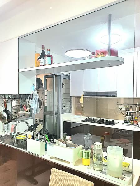 682B Edgedale Plains, 682B Edgedale Plains, 3 Bedrooms, 1,000 sqft, HDB Flat For Sale, by Aster Ng 黄碧霞, 500108767 - Kitchen - PropertyGuru.com.sg