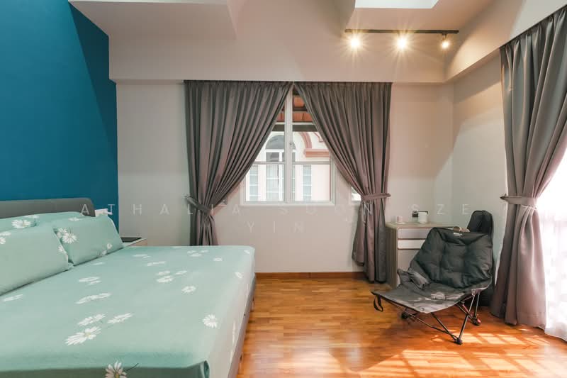 Burgundy Hill, Burgundy Rise, 5 Bedrooms, 3,165 sqft, Semi-Detached House For Sale, by Athalia Soon Sze Yin, 500108776 - Bedroom - PropertyGuru.com.sg