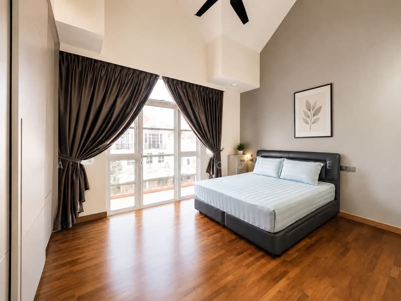 Burgundy Hill, Burgundy Rise, 5 Bedrooms, 3,165 sqft, Semi-Detached House For Sale, by Athalia Soon Sze Yin, 500108776 - Bedroom - PropertyGuru.com.sg