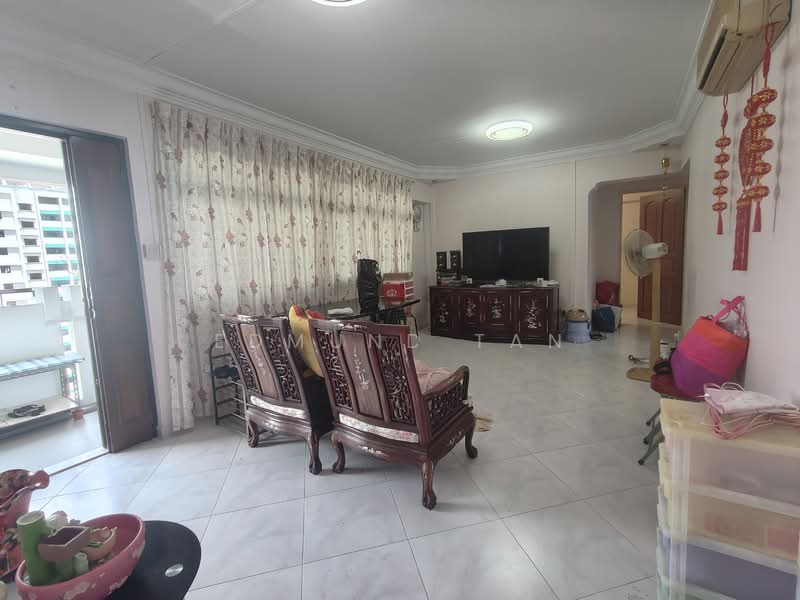 617 Jurong West Street 65, 617 Jurong West Street 65, 2 Bedrooms, 797 sqft, HDB Flat For Rent, by Edmund Tan, 500108783 - Living Room - PropertyGuru.com.sg