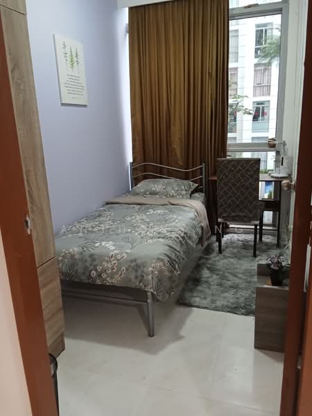 The Lakeshore, 31 Jurong West Street 41, Room Rental, 100 sqft, Condominium For Rent, by Anthony Ng, 500108793 - Bedroom - PropertyGuru.com.sg